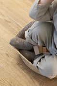 Load image into Gallery viewer, GoBabyGo Non-Slip Alpaca Sokker - Walnut