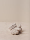 Load image into Gallery viewer, Wedoble Ull/Kashmir Booties - Beige
