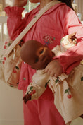 Load image into Gallery viewer, Konges Sløjd Pio pysj - Strawberry Pink
